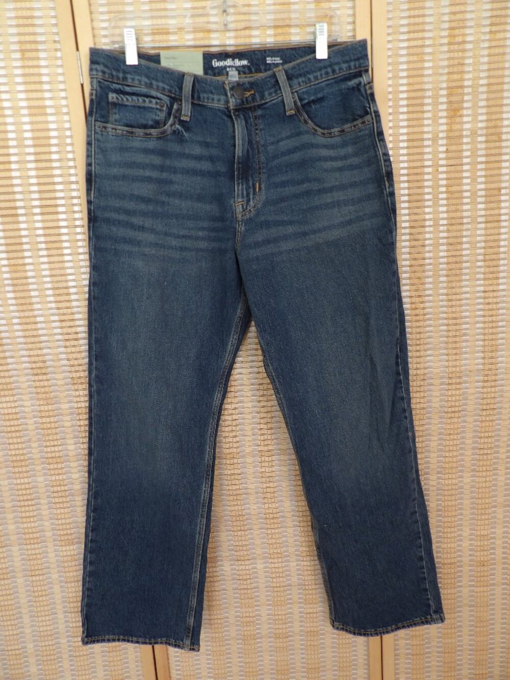 NWT Men's Goodfellow 32x30 Total Flex Relaxed Fit Straight Leg Blue Denim Jeans